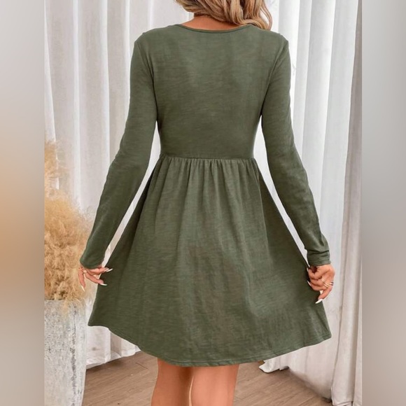 Olive Criss Cross Front A-line Dress - Picture 4 of 8